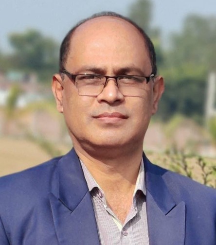 প্রধানের দুই বছর বেতন ভাতা বন্ধঃ মানবেতর জীবন যাপন অধ্যক্ষের